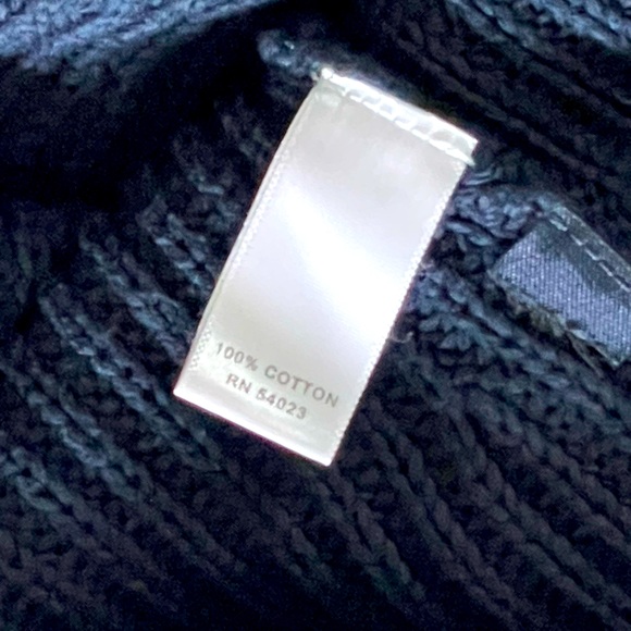 BANANA REPUBLIC Navy Blue Sweater Cardigan, sleeve button detail Size XS - Picture 8 of 9